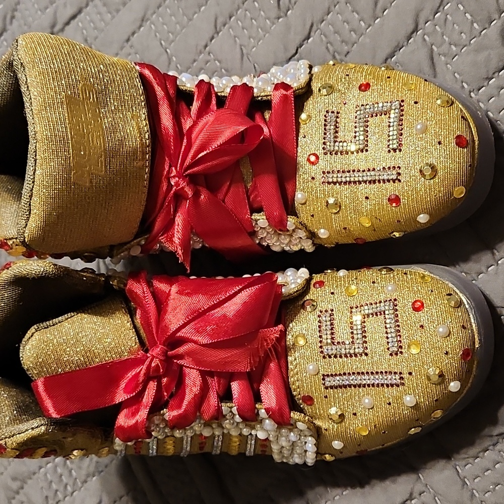 Custom Quinceanera sneakers that light up (Red and Gold themed) size 37